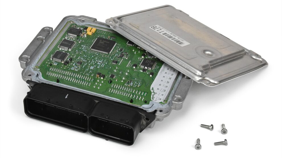 Блок керування двигуном